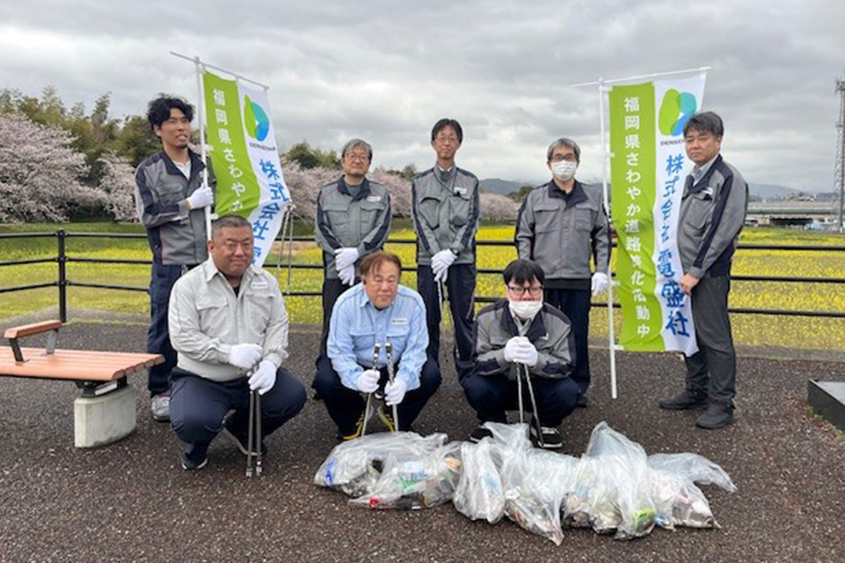 ロードクリーンボランティアの様子